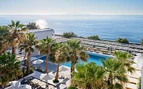 Kamari Beach Hotel